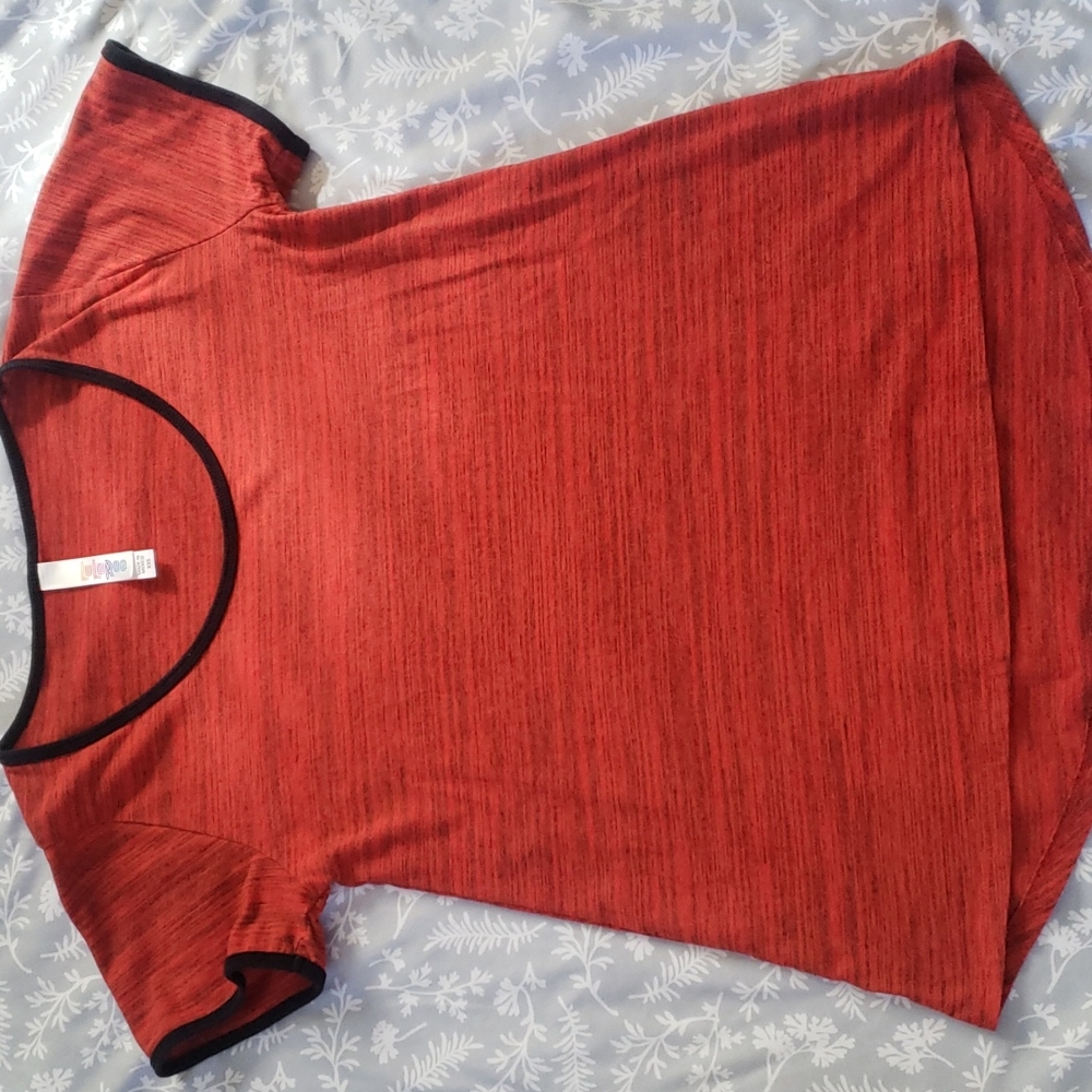 LuLaroe Tee